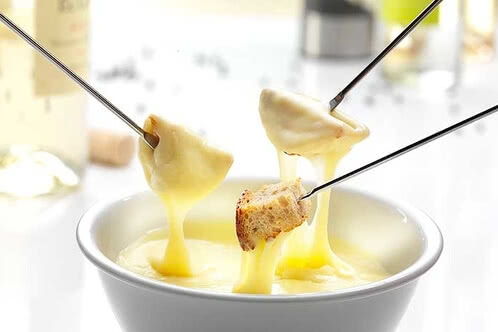 Ricetta della fonduta di formaggio dell’Allgäuer